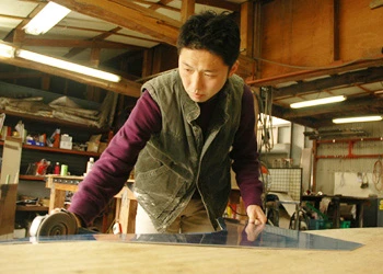 フロントバイザー職人 大崎 勲