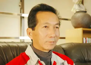 長坂勇次さんのフロントバイザー装着写真