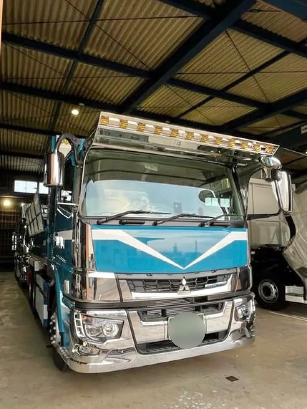 07スーパーグレート K-306 フロントバイザー装着例