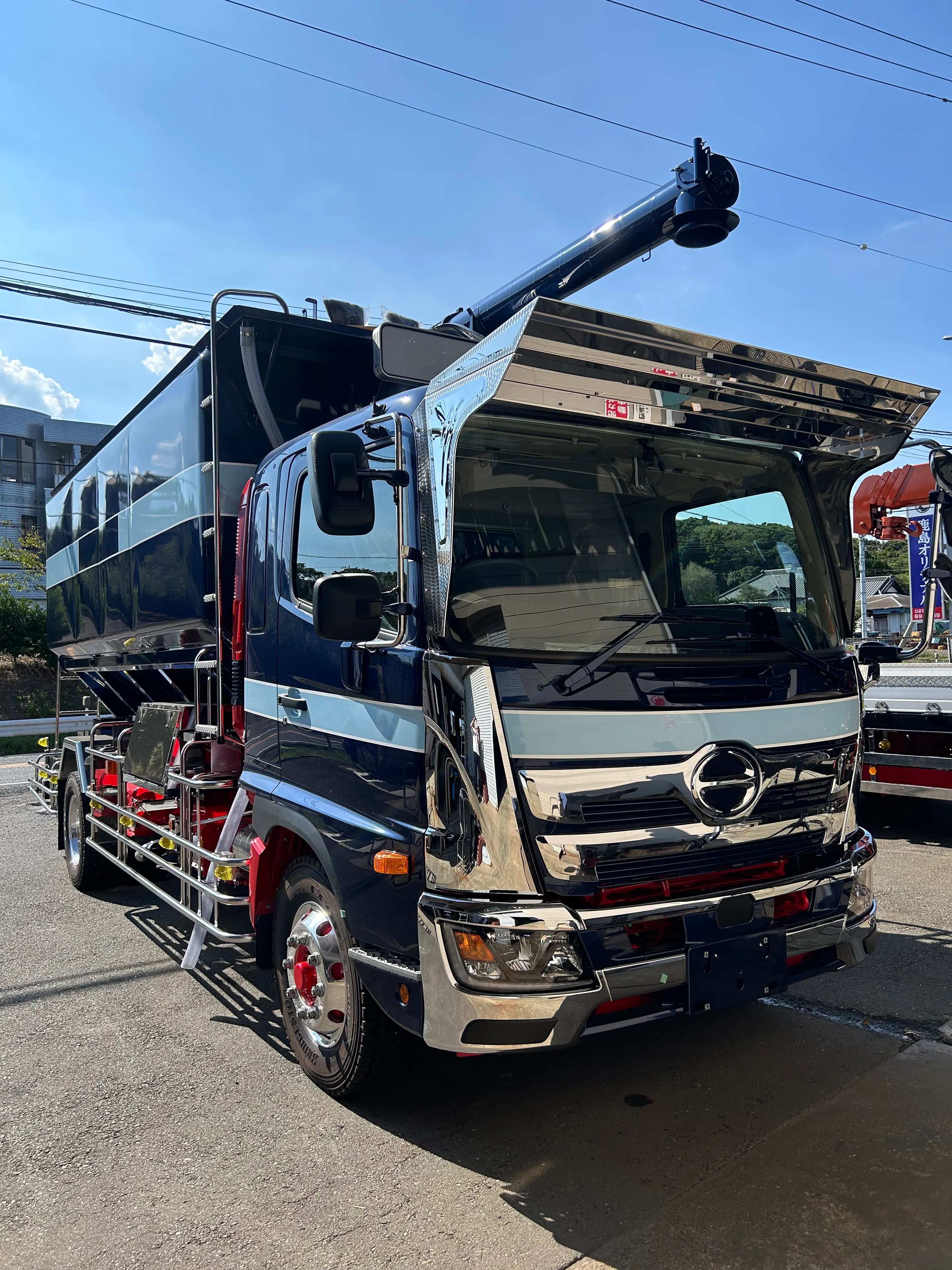 17レンジャー K-306 フロントバイザー装着例