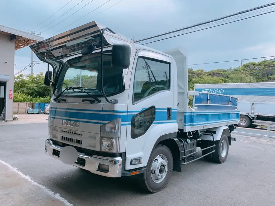 フロントバイザー装着車両 41