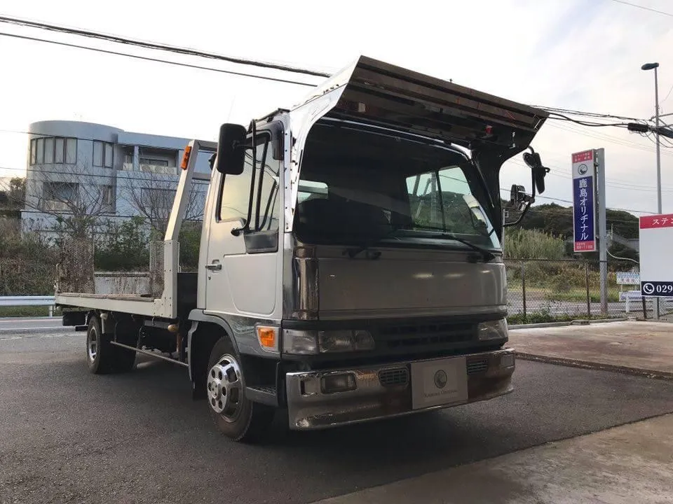 フロントバイザー装着車両 97