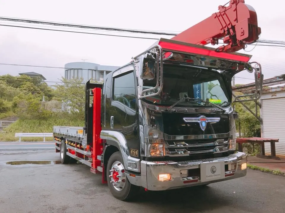 フロントバイザー装着車両 101