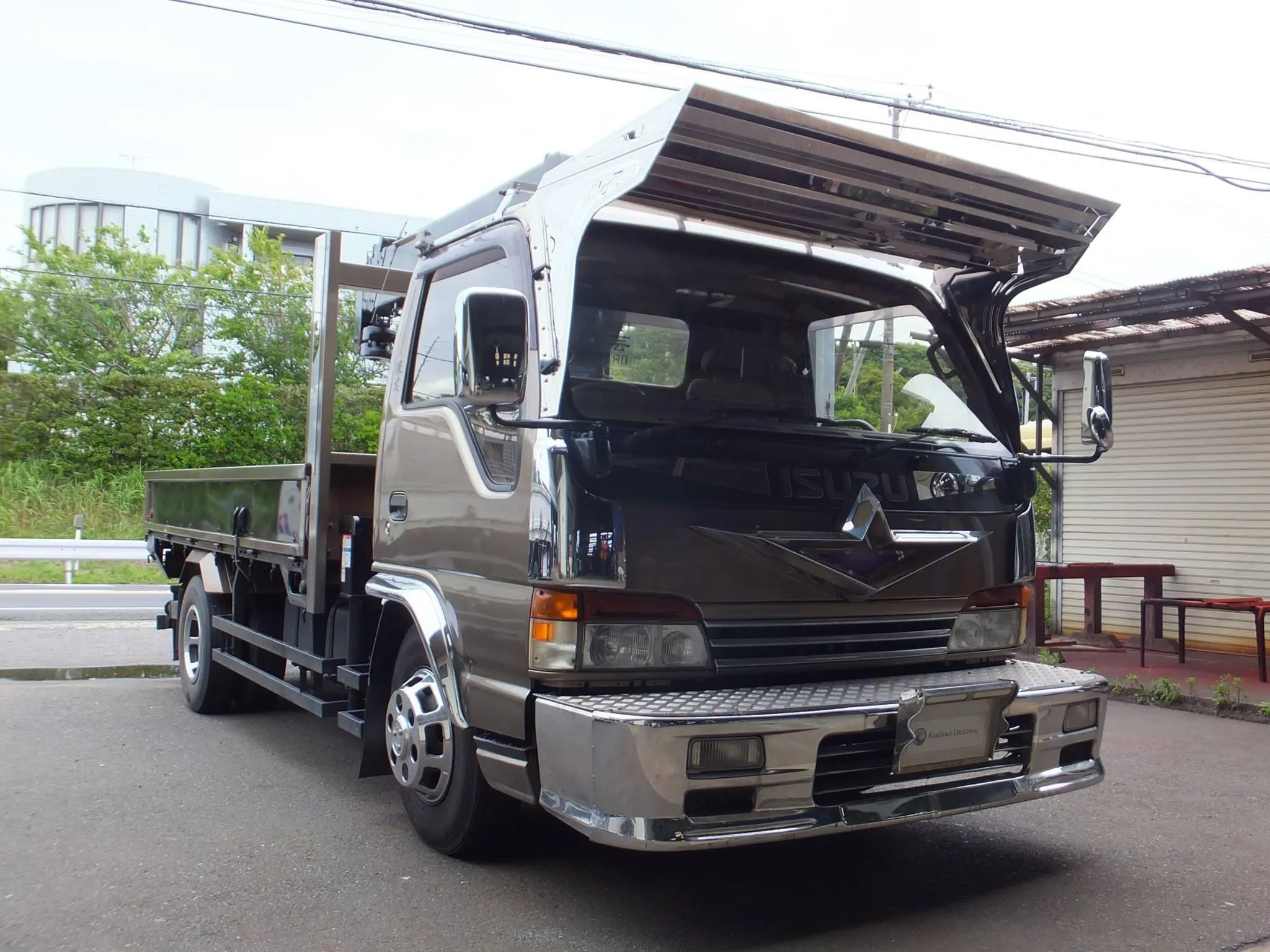 フロントバイザー装着車両 149